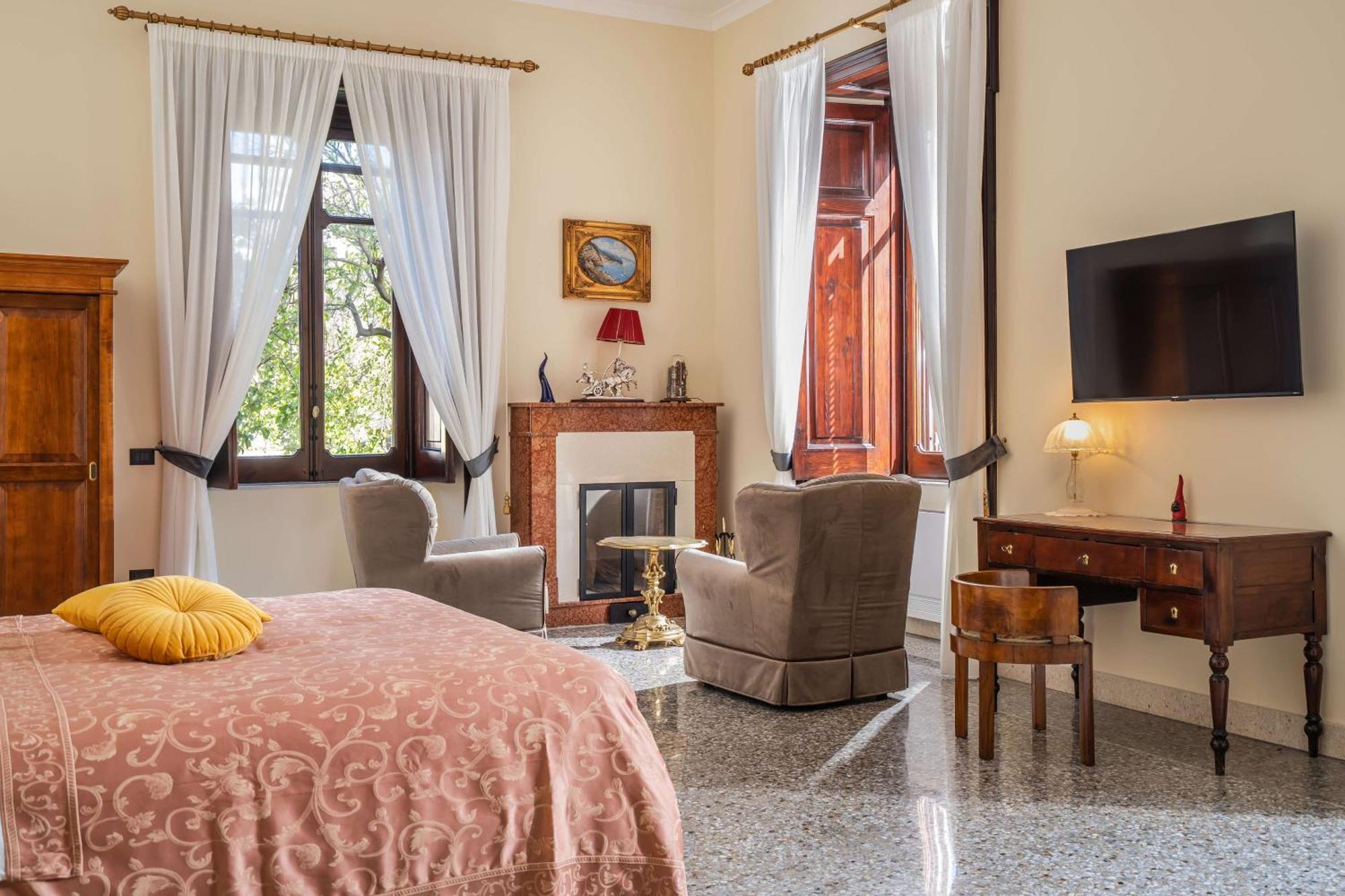 Villa Agostino Luxury B&B Vico Equense Bilik gambar